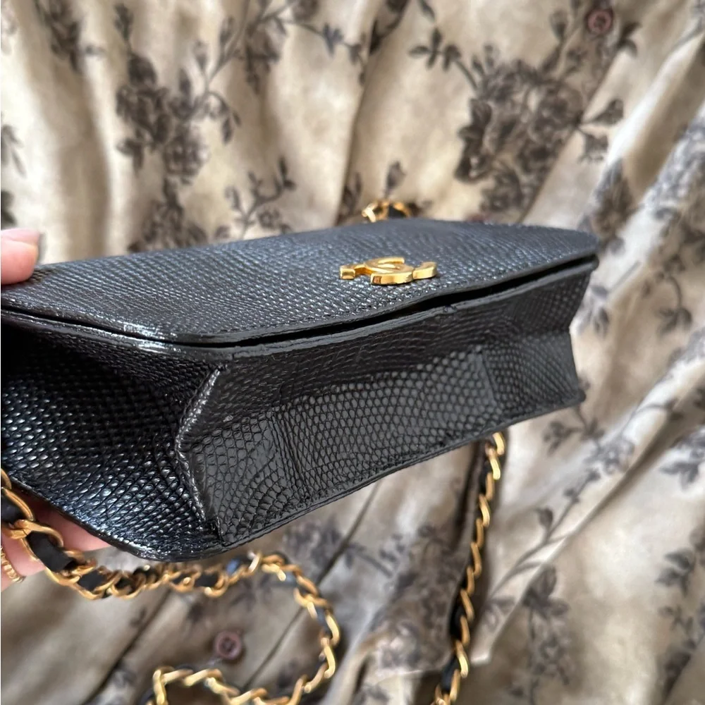 CHANEL Black Vintage Lizard Single Flap Bag Small GHW - Picture 5 of 15